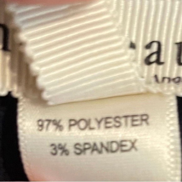 Monteau Tie Waist Striped Dress Size Small -blue & white
97%poylester 3% Spandex - Picture 4 of 4